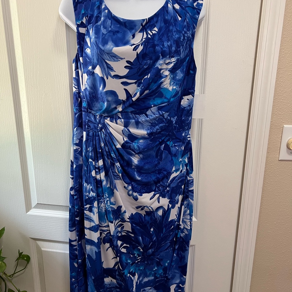NWT Blue/White Floral Women's Dress